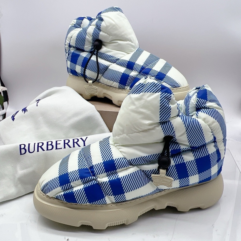 Burberry Check Pillow Drawstring Short Boots White Blue Pull On EU 41 US 11